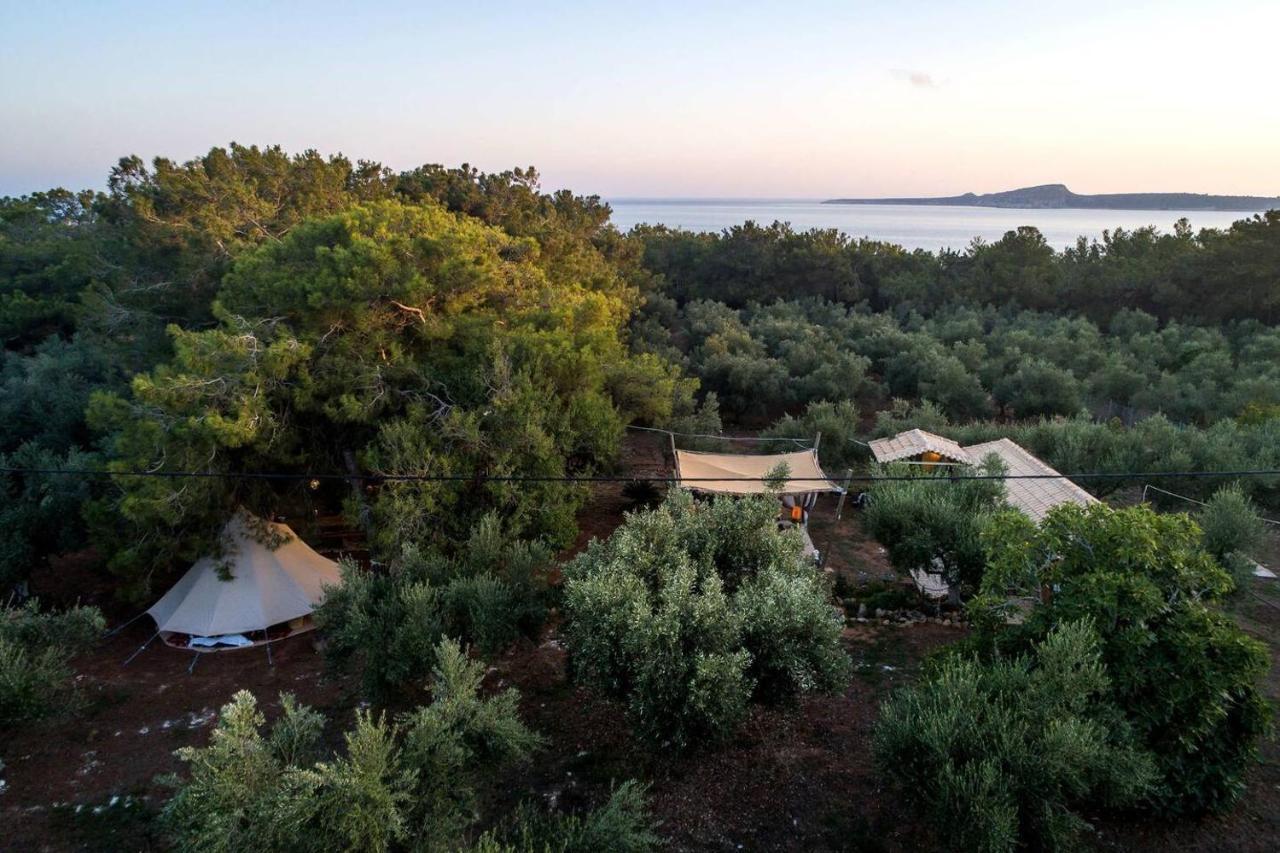 Glamping At A Lovely Tent In Skiaxtro- Marathopoli Villa Exterior photo